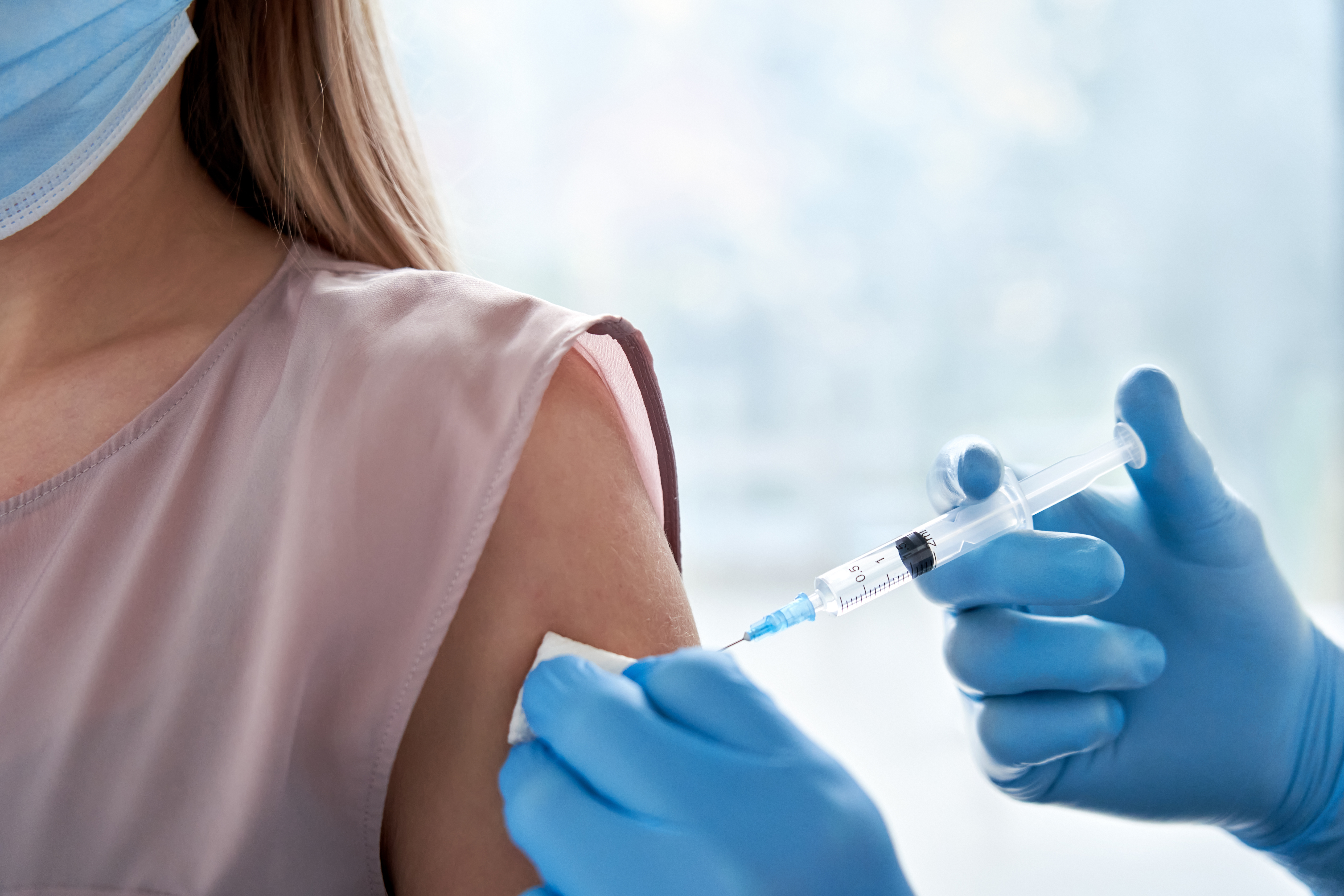¿Qué vacunas o refuerzos seguirán contra el COVID-19?
